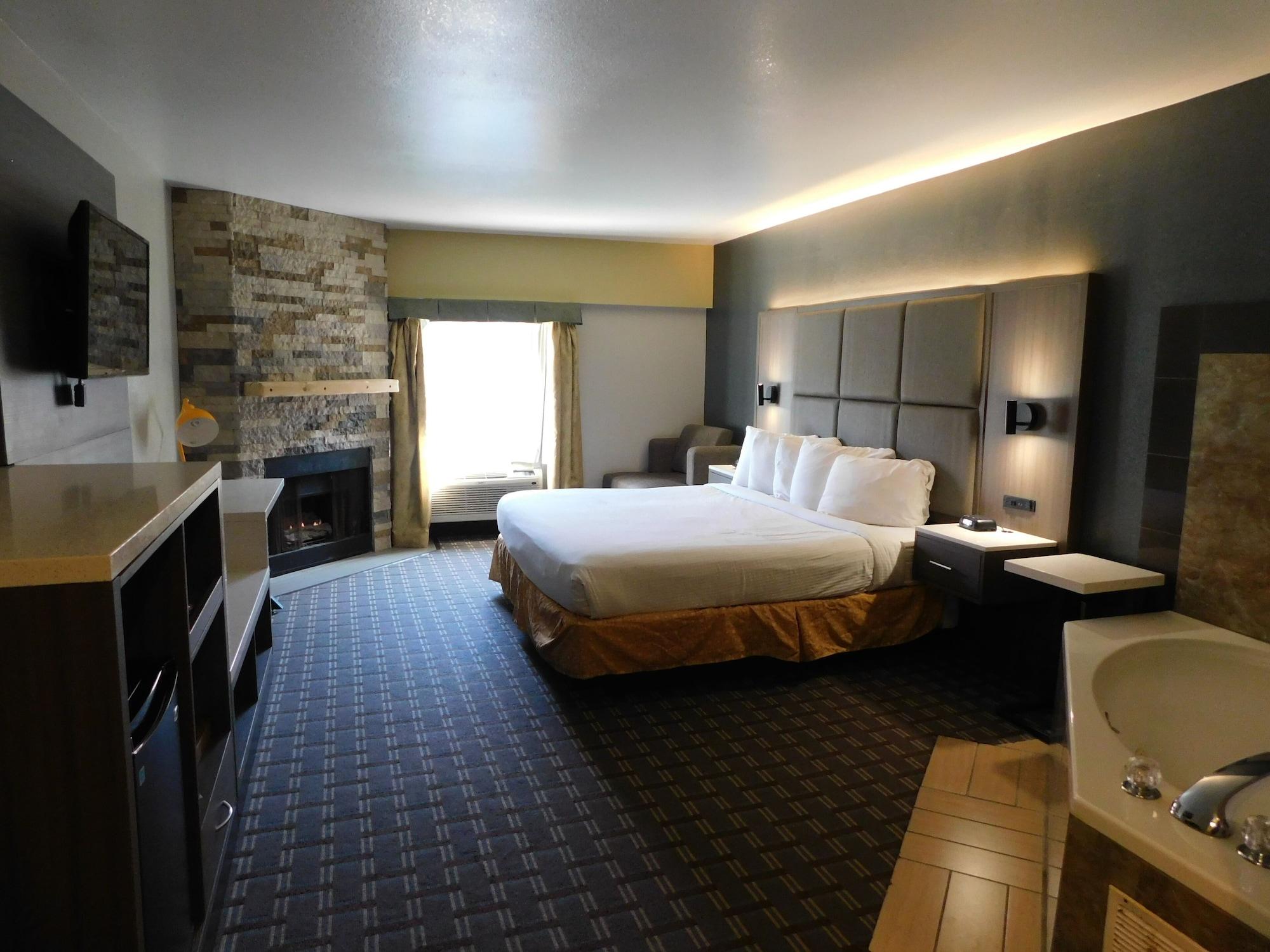 Days Inn & Suites By Wyndham Downtown Gatlinburg Parkway Екстериор снимка